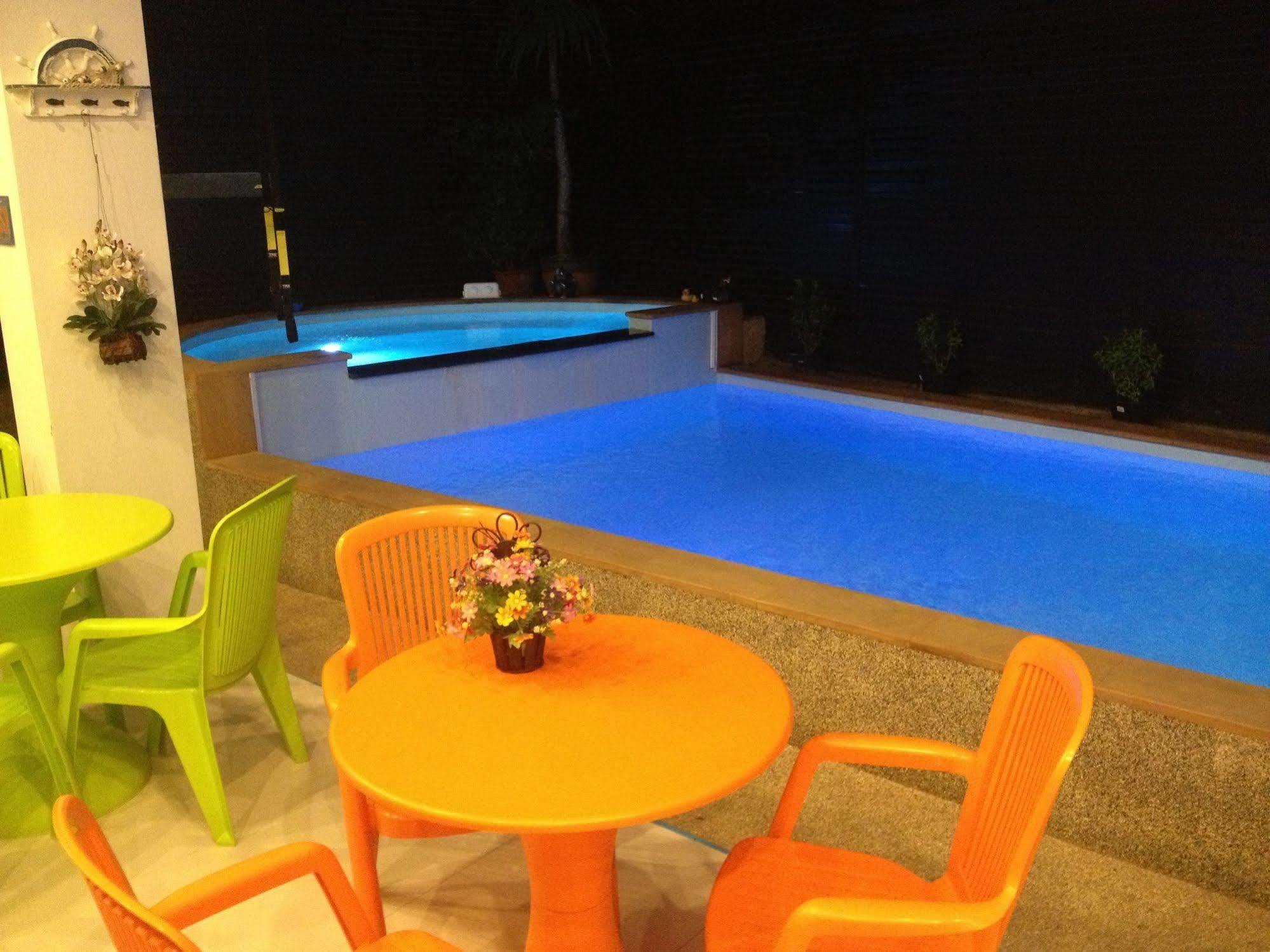 The Silk Hill Hotel Patong Exterior photo